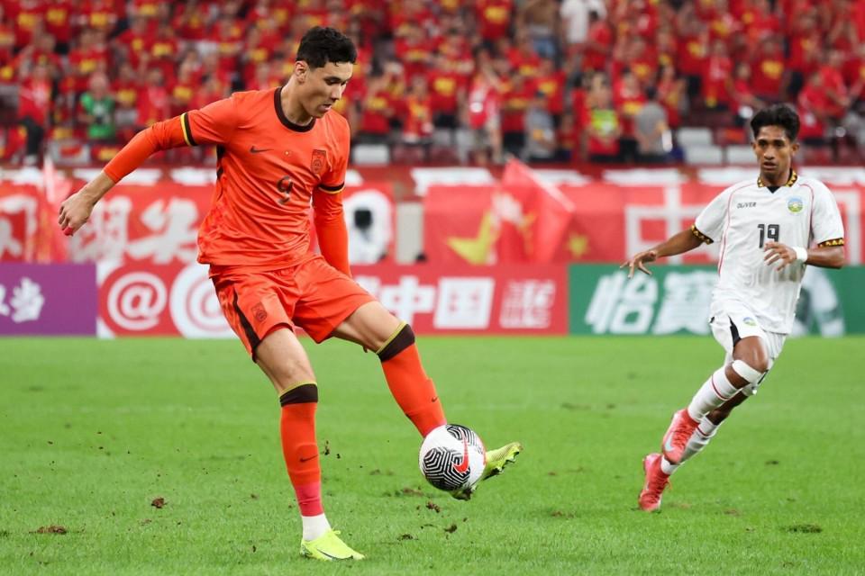 拜合拉木为何2场3球?拼出来的机会,媒体人盛赞:不怯场不装大牌